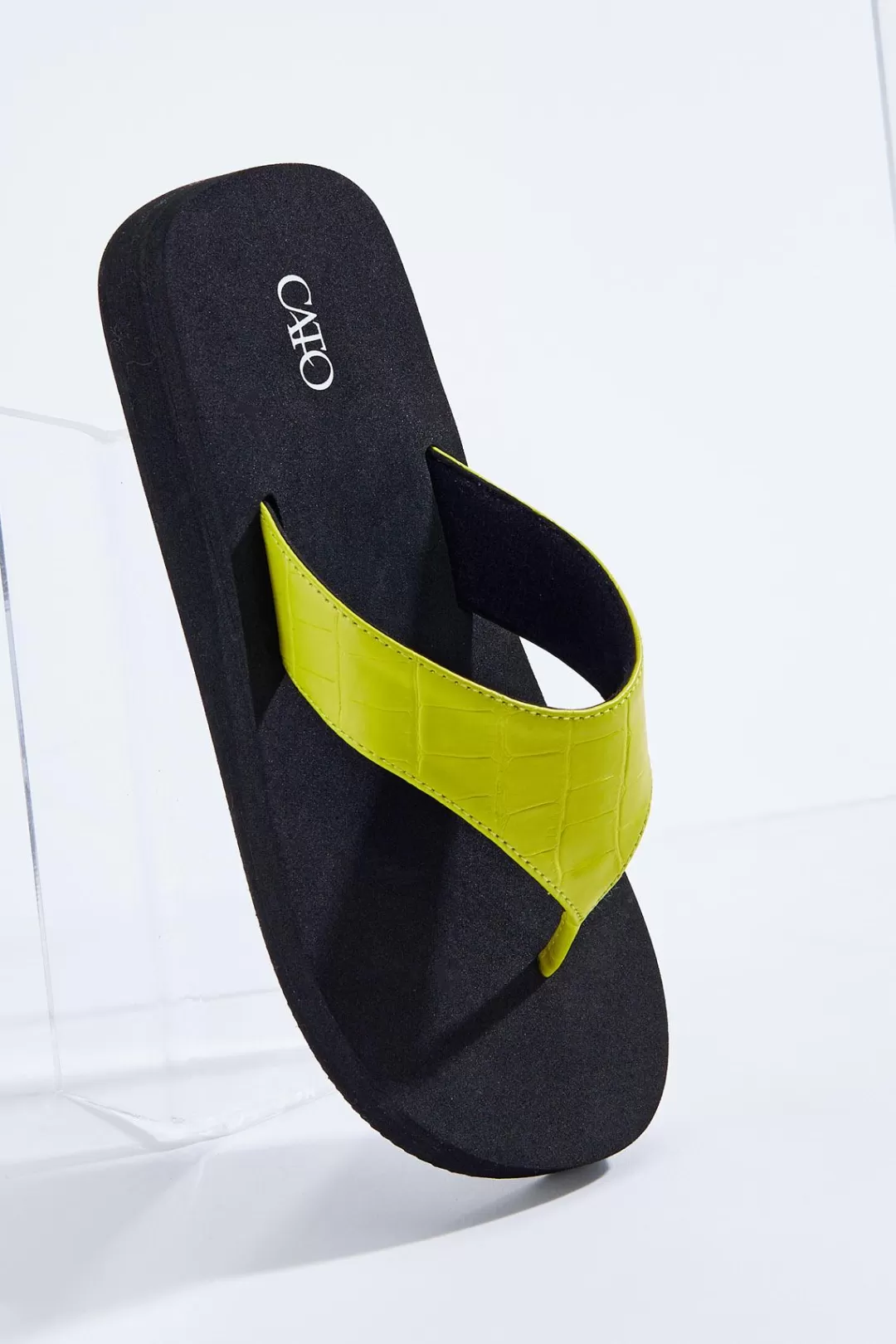 Cato Sandals | Croc Strap Flip Flops