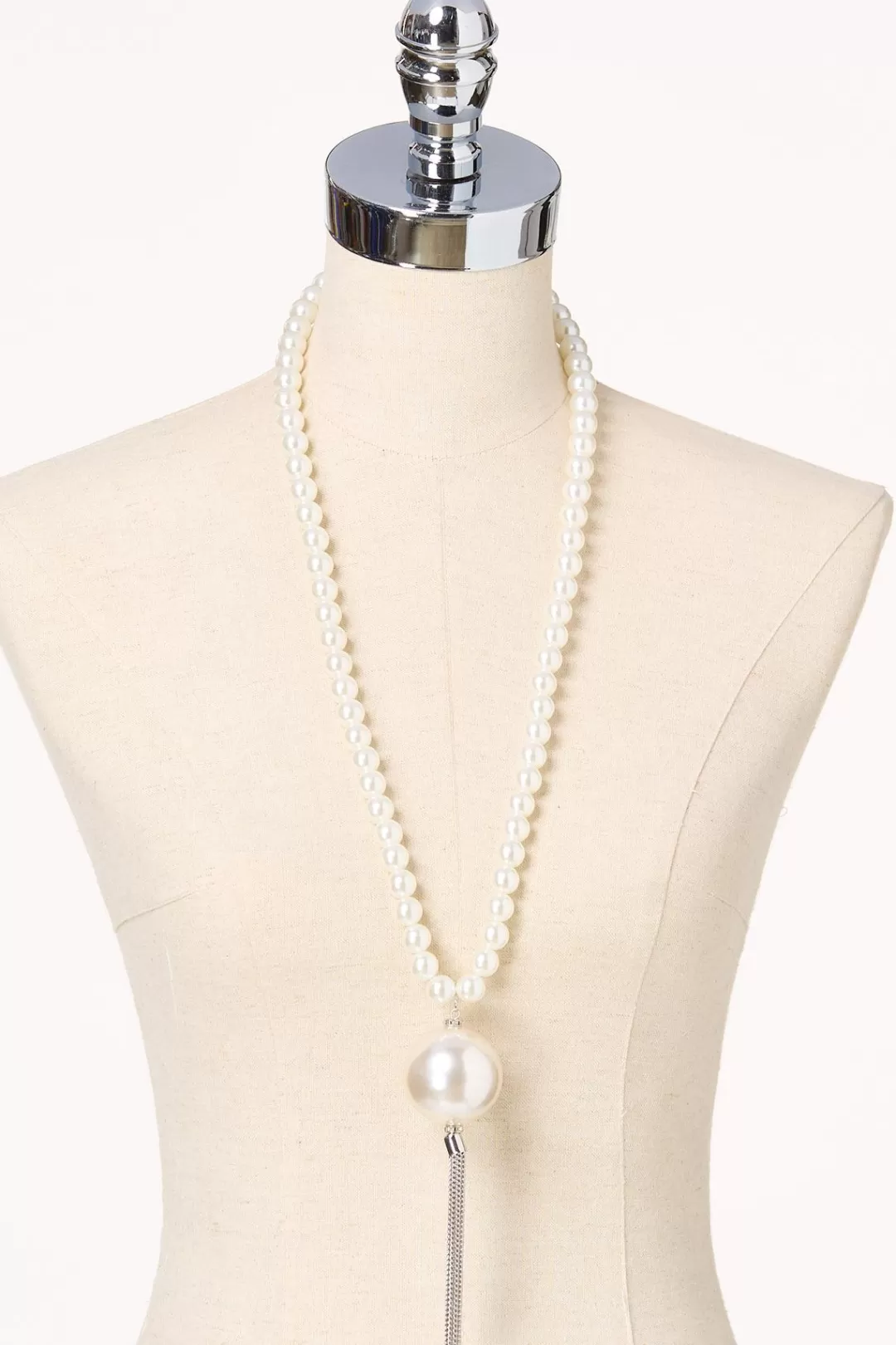 Cato Necklaces | Pearl Oversized Pendant Necklace